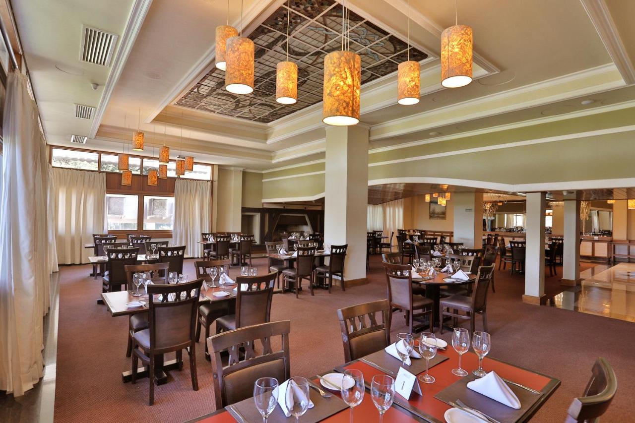 Tri Hotel Канела Екстер'єр фото