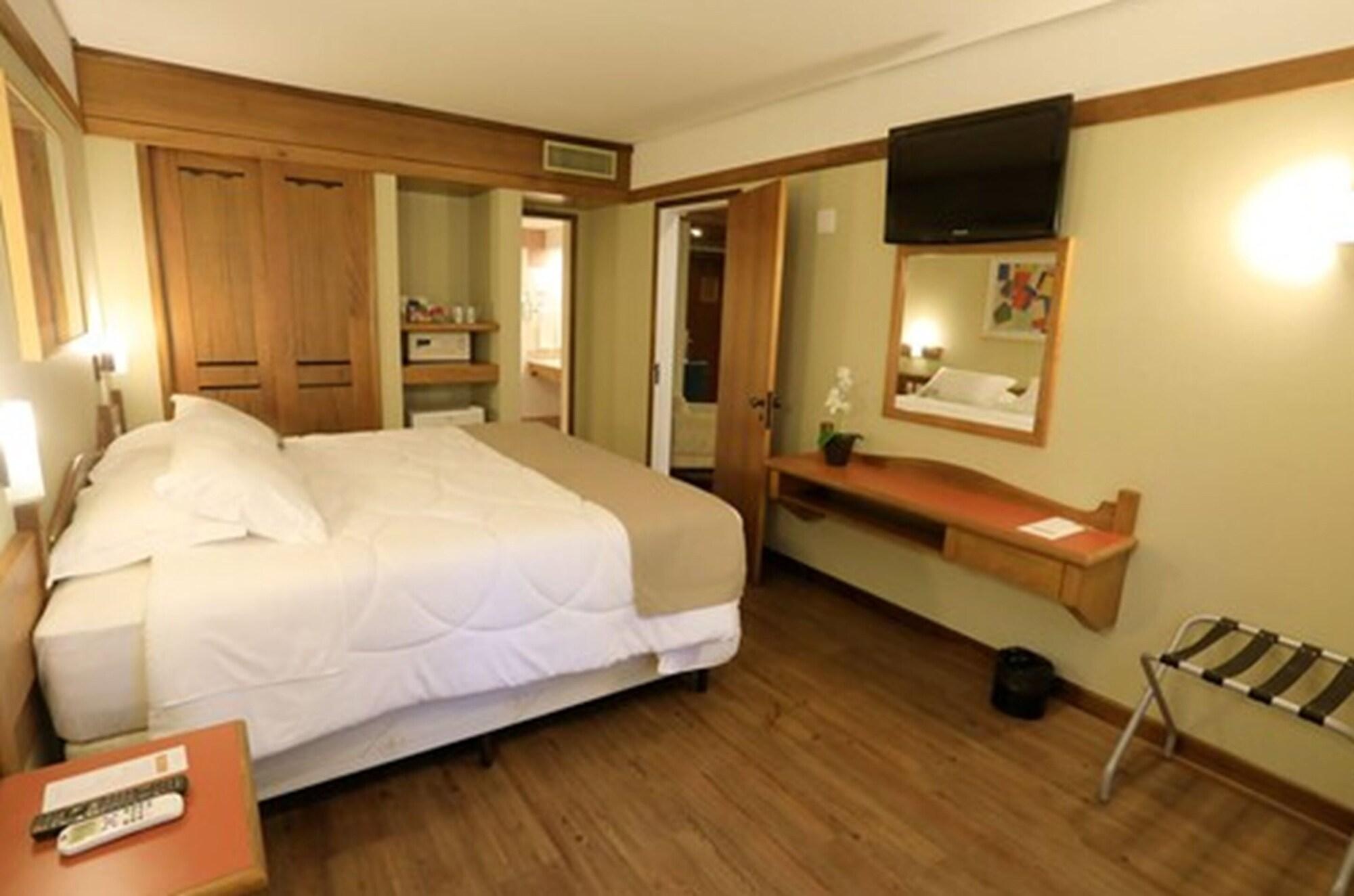 Tri Hotel Канела Екстер'єр фото