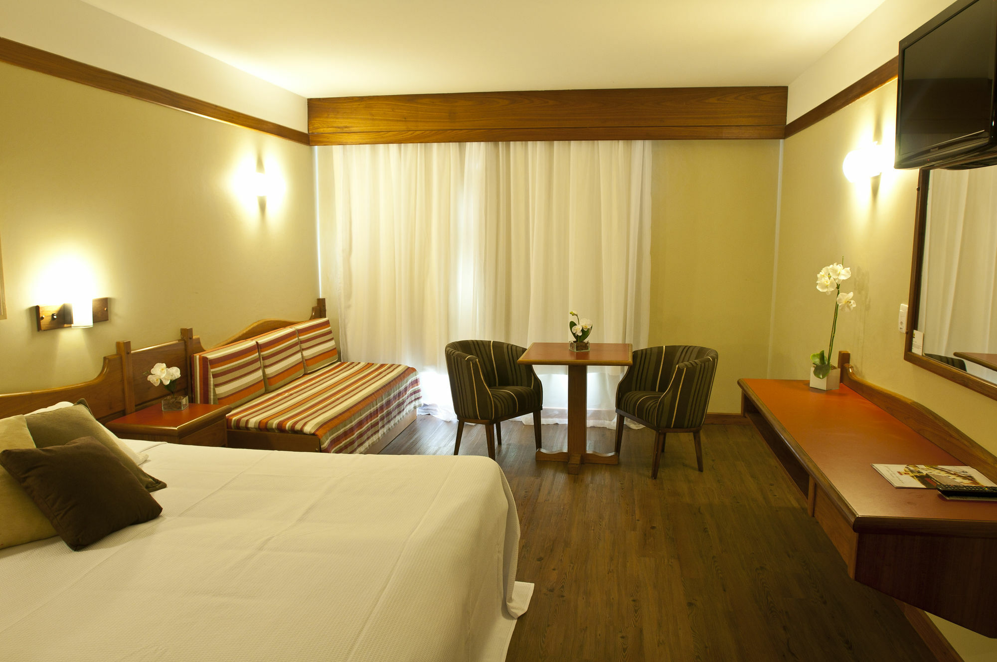 Tri Hotel Канела Екстер'єр фото